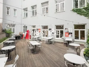 Pronájem restaurace, Praha - Žižkov, Seifertova, 176 m2