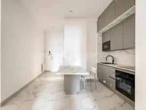 Prodej bytu 3+1, Praha - Nové Město, Spálená, 100 m2