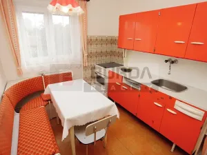 Prodej rodinného domu, Neratovice, 190 m2