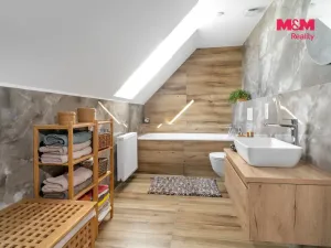 Prodej rodinného domu, Chlumec nad Cidlinou - Kladruby, 147 m2