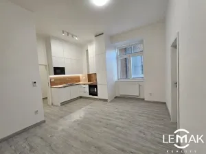 Pronájem bytu 2+kk, Olomouc, Dobrovského, 66 m2