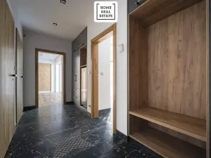 Prodej bytu 3+kk, Karlovy Vary, Šumavská, 171 m2