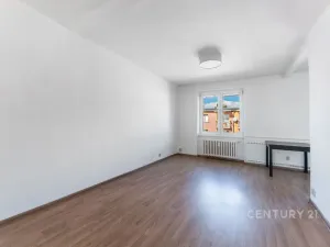 Pronájem bytu 2+kk, Praha - Hloubětín, Zelenečská, 55 m2