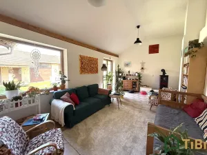 Prodej rodinného domu, Kozlany, 200 m2