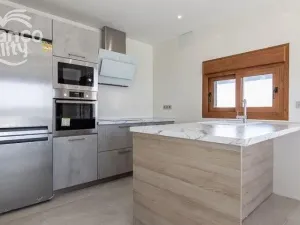Prodej rodinného domu, Torrevieja, Alicante, Španělsko, 295 m2