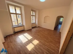 Pronájem bytu 3+1, Hostinné, 75 m2