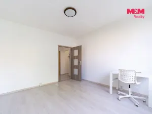 Prodej bytu 2+1, Karlovy Vary, Úvalská, 63 m2