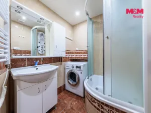 Prodej bytu 3+1, Chodov, Dukelských hrdinů, 81 m2