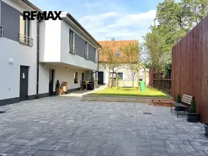 Pronájem bytu 5+kk, Slavkov u Brna, 148 m2
