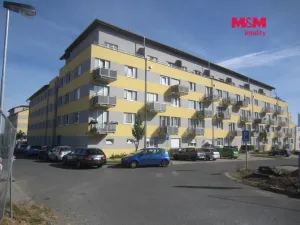 Pronájem bytu 1+1, Kladno, Jaroslava Holečka, 29 m2