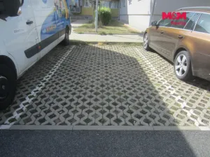 Pronájem bytu 1+1, Kladno, Jaroslava Holečka, 29 m2