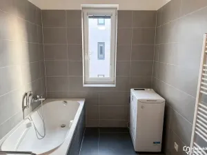Pronájem bytu 2+kk, Olomouc, Slavonínská, 59 m2