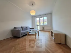 Pronájem bytu 2+1, Pardubice, Devotyho, 58 m2