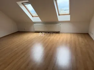 Pronájem bytu 3+kk, Praha - Střížkov, Jitravská, 90 m2