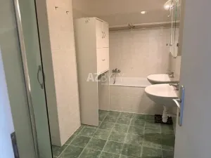 Pronájem bytu 3+kk, Praha - Střížkov, Jitravská, 90 m2