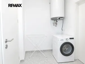 Pronájem bytu 1+kk, Kolín, Zlatá, 35 m2