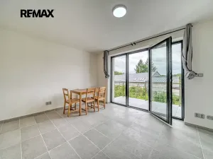 Pronájem bytu 1+kk, Velký Osek, Revoluční, 23 m2