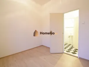Pronájem bytu 2+kk, Praha - Vršovice, Sevastopolská, 45 m2