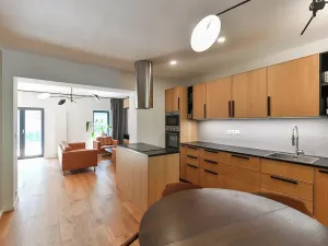 Prodej rodinného domu, Praha - Benice, Na koupaliště, 144 m2
