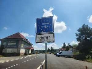 Prodej rodinného domu, Dubí, 302 m2