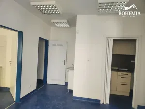 Pronájem obchodního prostoru, Teplice, 28. října, 80 m2