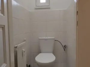 Pronájem bytu 2+1, Praha - Vysočany, Poděbradská, 77 m2