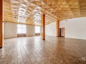 Prodej vícegeneračního domu, Vejprty, náměstí T. G. Masaryka, 932 m2