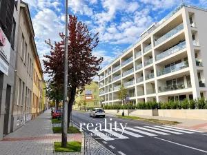 Pronájem - jiné, Znojmo, U Domoviny, 7 m2