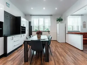 Prodej komerční nemovitosti, Zbýšov, Na drahách, 549 m2