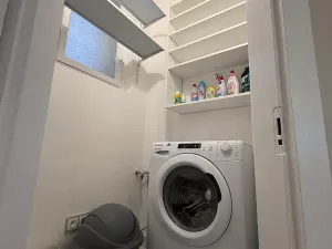 Pronájem bytu 2+kk, Praha - Žižkov, Křišťanova, 58 m2