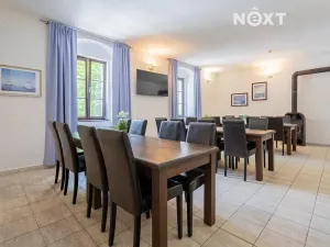 Prodej obchodního prostoru, Český Krumlov, Chvalšinská, 522 m2