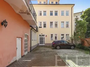 Pronájem bytu 1+kk, Praha - Nusle, Slavojova, 34 m2