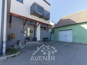 Prodej komerční nemovitosti, Ratíškovice, Vítězná, 329 m2