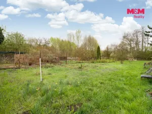 Prodej zahrady, Hostomice, Školní náměstí, 1050 m2