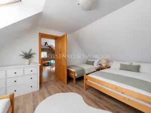 Prodej apartmánu, Hluboká nad Vltavou, 174 m2