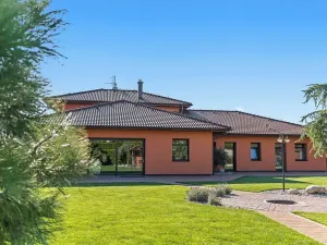 Prodej rodinného domu, Velké Přítočno, 350 m2