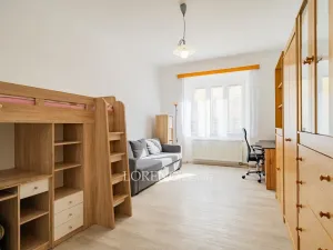 Prodej bytu 2+1, Praha - Vršovice, Holandská, 71 m2