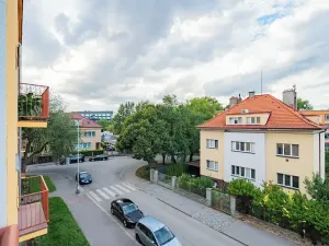 Prodej bytu 2+1, Praha - Břevnov, Plojharova, 56 m2
