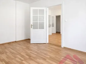 Pronájem bytu 1+1, Praha - Řepy, Čistovická, 38 m2