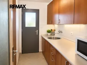 Pronájem kanceláře, Kladno, Vítězná, 314 m2
