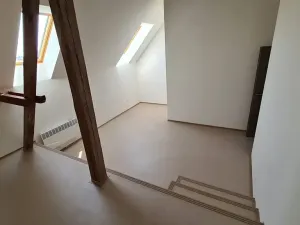 Pronájem kanceláře, Milovice, ČSA, 12 m2