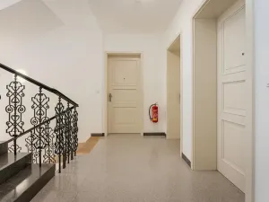 Pronájem bytu 2+kk, Praha - Žižkov, Seifertova, 46 m2