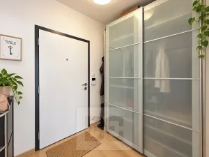 Pronájem bytu 1+kk, Praha - Hostivař, Rižská, 35 m2