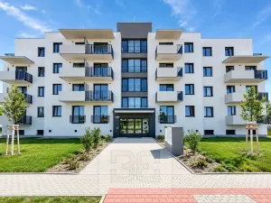 Pronájem garážového stání, Lysá nad Labem, Šípková, 15 m2