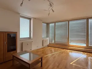 Prodej bytu 2+kk, Praha - Vysočany, Na vysočanských vinicích, 65 m2