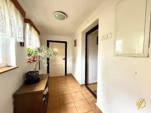 Prodej rodinného domu, Cerhenice, Na vinici, 188 m2