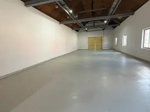 Pronájem skladu, Veleň, K Cihelně, 1 m2