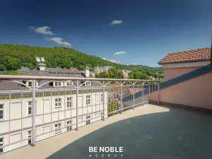 Prodej bytu 3+kk, Karlovy Vary, Zámecký vrch, 108 m2
