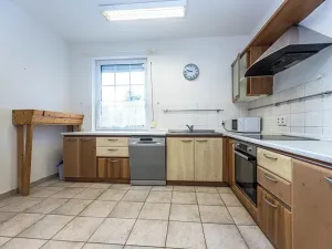 Prodej rodinného domu, Dolní Břežany, 270 m2