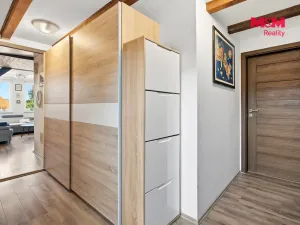 Prodej bytu 3+kk, Dobrovice, Fučíkova, 93 m2